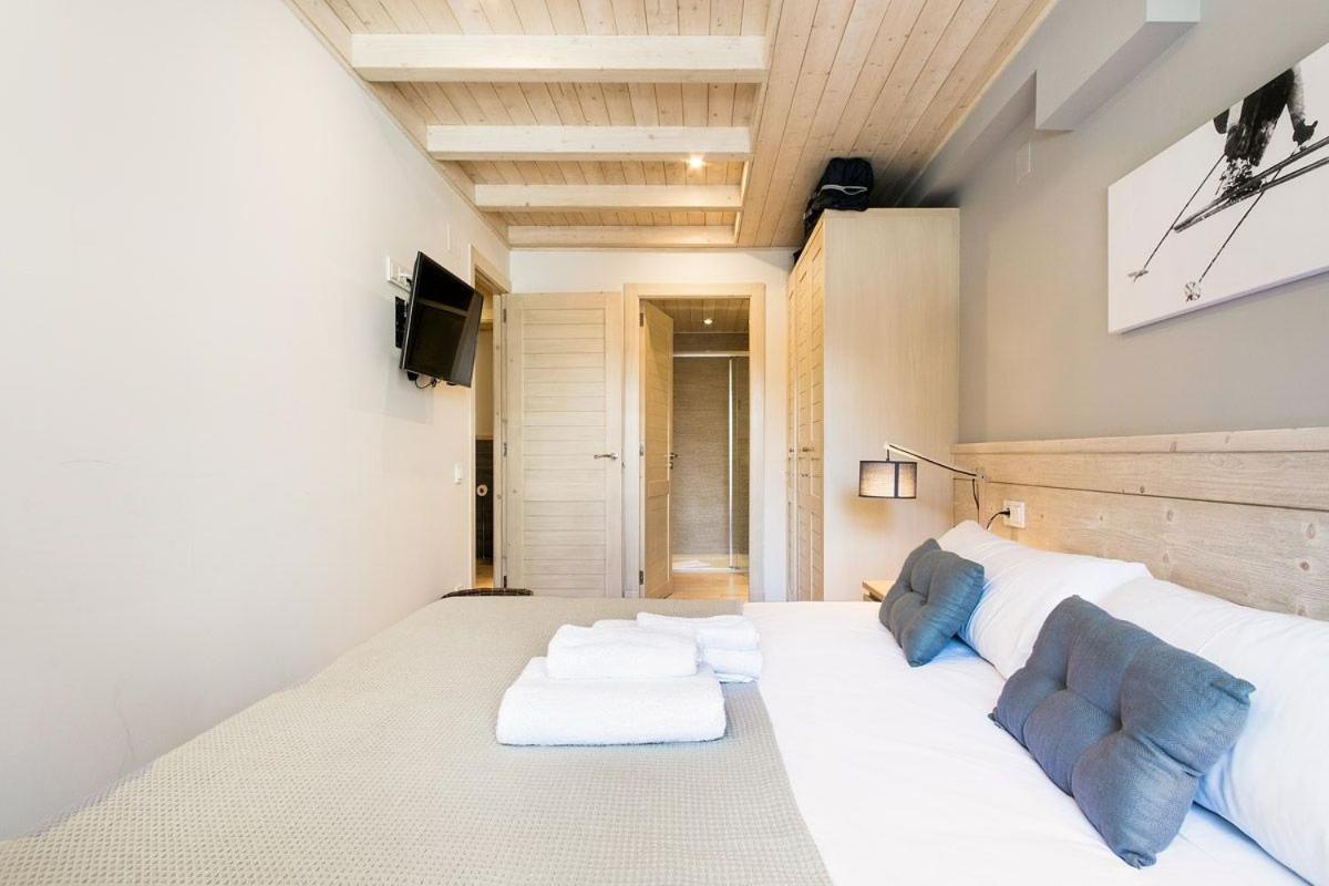 Luderna - Apartamento Val De Ruda A24 De Ribereta 바케이라-베렛 외부 사진